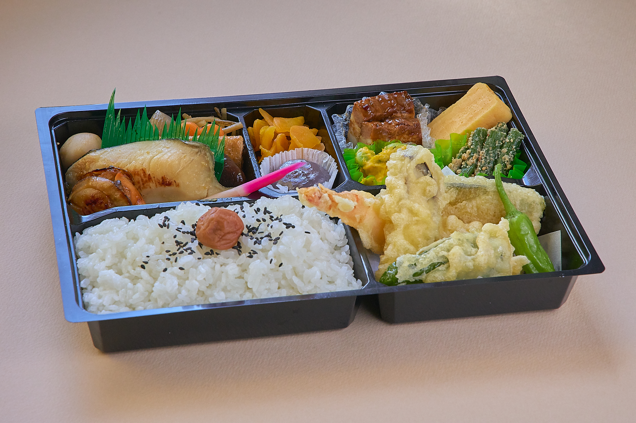 銀だら西京漬け焼き・天ぷら弁当 茨城県 ひたちなか市 お弁当 仕出し 秀かつ 水戸市 那珂市 東海村 大洗町